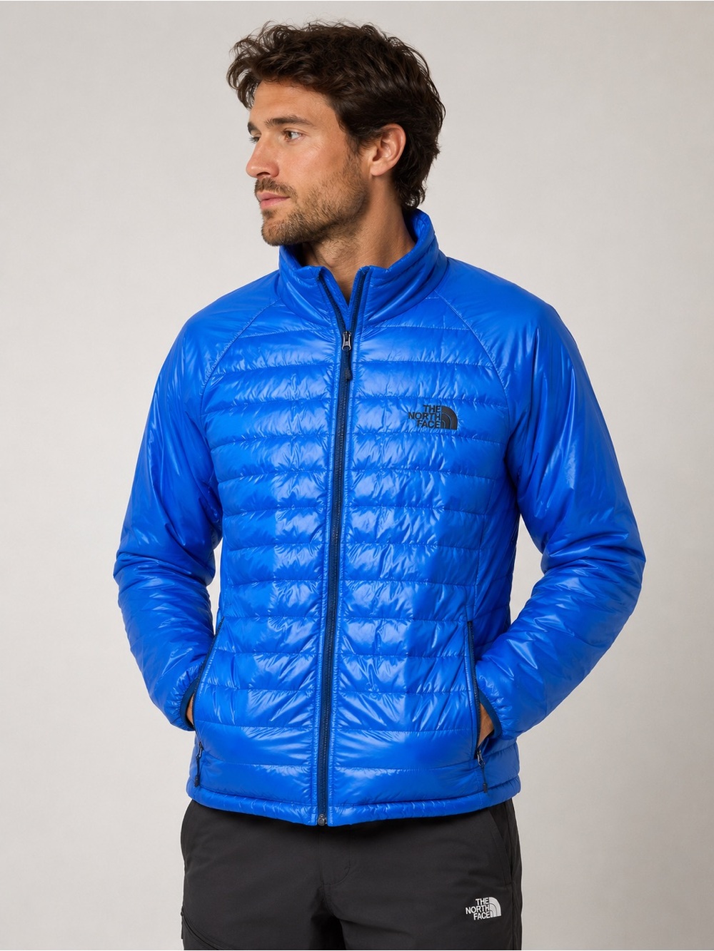 THE NORTH FACE
Men's Thermoball Blue Quilted Puffer Jacket Sz M